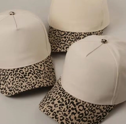 RTS • Wholesale Solid Two-Tone Hats