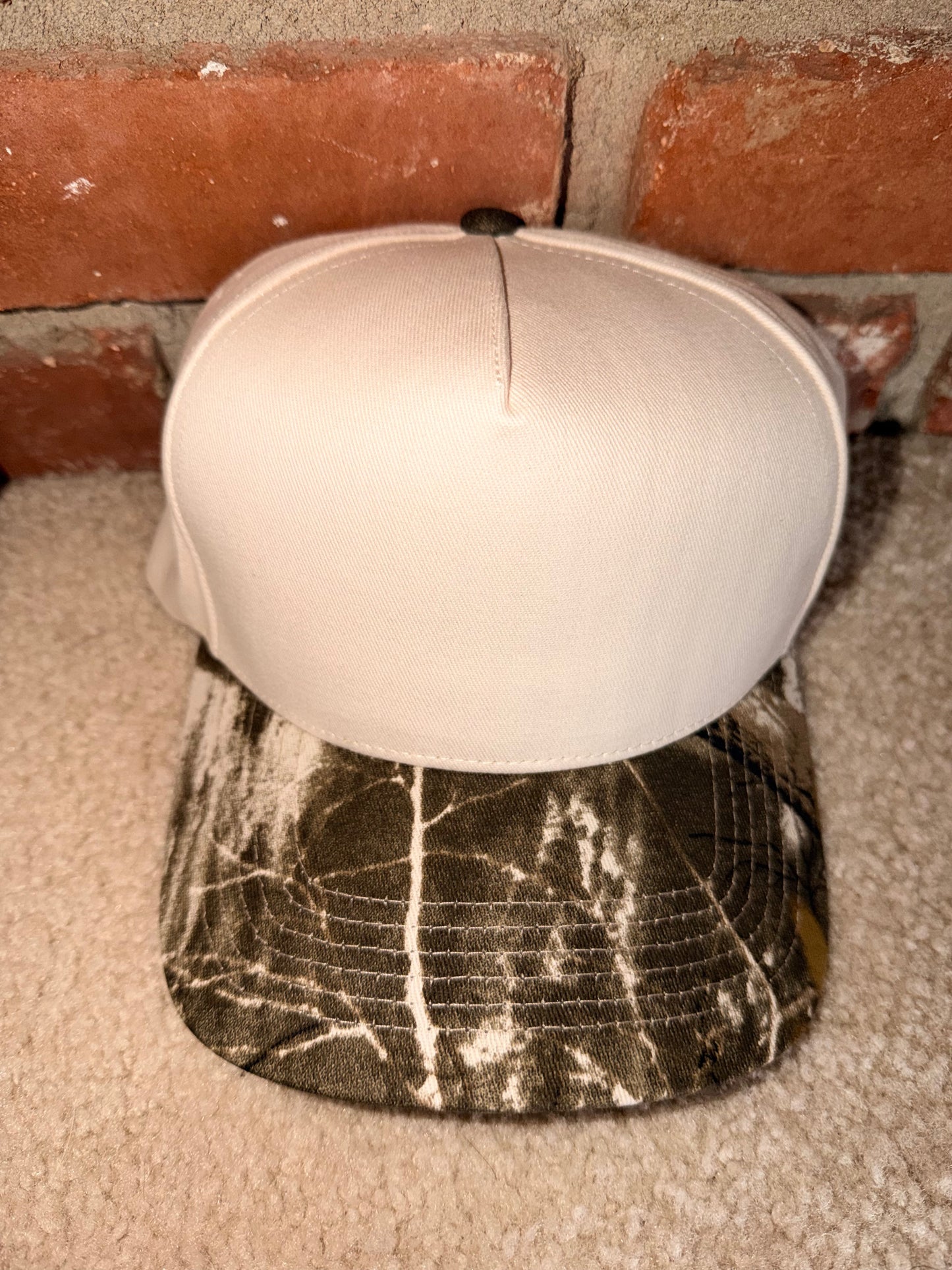RTS • Wholesale Solid Two-Tone Hats