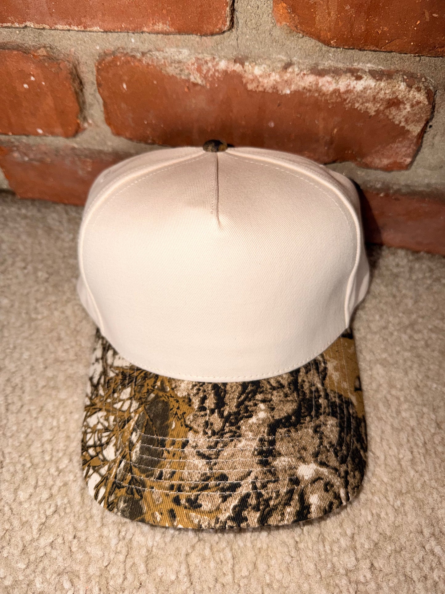 RTS • Wholesale Solid Two-Tone Hats